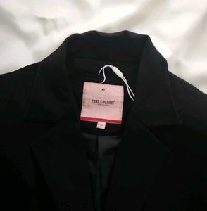 Chic Black Blazer
