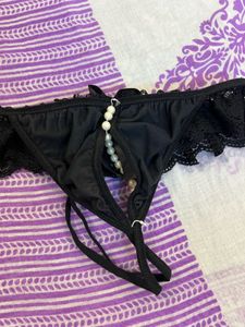 Elegant Black Lace Bikini Briefs