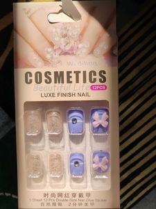 Stunning Luxe Finish False Nails