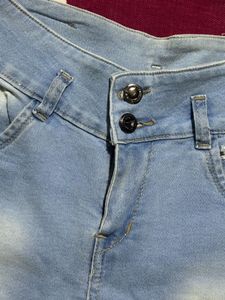 Women’s Light Blue Denim Shorts | Size 32