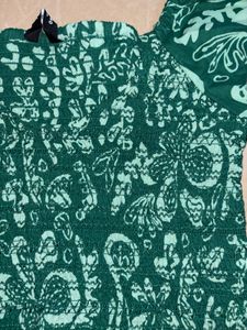 Green Floral Print Smocked Crop Top