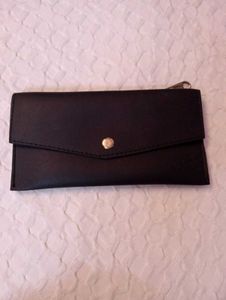 Chic Black Shoulder Bag