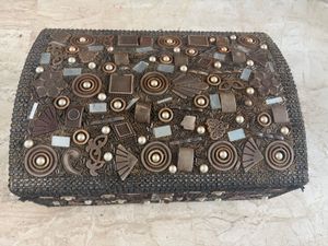 antique bangle box