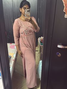 Elegant Pink Kurta Set