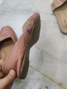 Embroidered Pink Juttis and flats