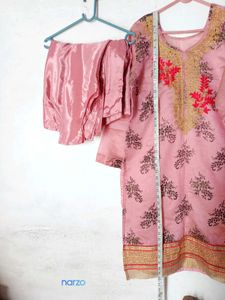 Very Beautiful Chandra Chandri Designer Sut