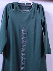 AAGURI-  Green with Unique Design