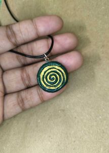 Golden Green Spiral Pendant Necklace