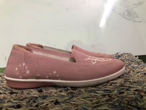 Comfortable Pink Knit Loafers