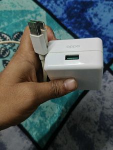 Oppo Charger - Reliable Power