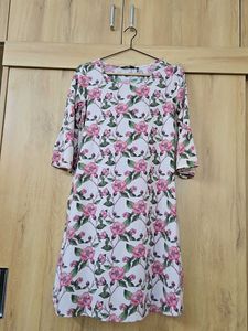 Chic Floral Print Dress