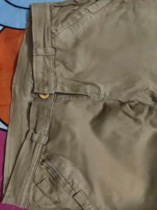 Classic Khaki Jeans