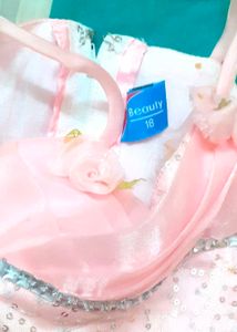 Sleeveless Pink Partywear