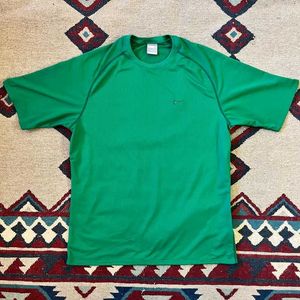 Vintage Nike Green Shoulder Down T-Shirt