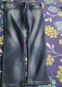Men's Blue Wash Jeans