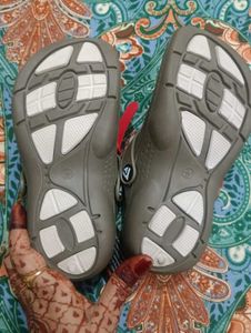 Alzado Clogs with Charms