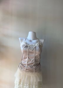 Elegant Lace Trim Camisole Top