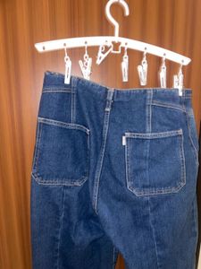 Freakins Denim Mom Fit – Barely Worn