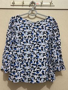 Patterned 3/4 Puffy Sleeve Top