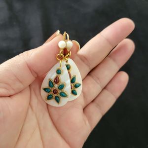Mother of pearl jewellery set