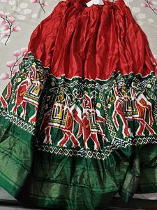 Vibrant Red &amp; Green Elephant Print Skirt