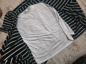 Striped attach shrug top in xl size