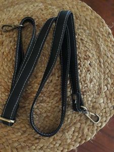 💥Beautiful New 50 Inch Bag Strap Black And Ehite