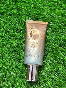 Swiss Beauty Pearl Illuminator Makeup Base