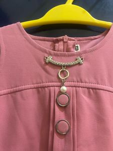 Cute Pink Girls Dress size 24 fits 4-5 year ols