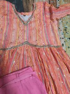 Embellished Crape Kurta with pant