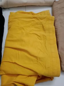 4 Leggings With Loose Elastic For Material