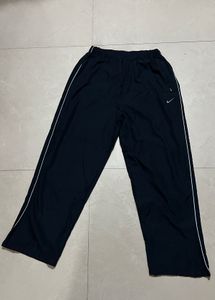 unisex vintage nike Track Pants (authentic)