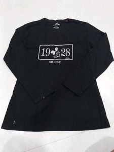 Black Long Sleeve Graphic Tee