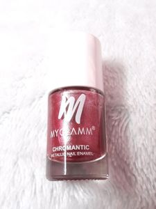 MyGlamm Chromantic Metallic Nail Enamel - Poison I