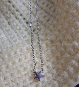 8 Pendant Necklaces