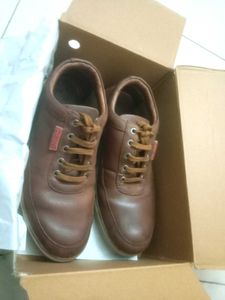 ✨💯 ORIGINAL WOODLAND CASUAL TAN  SNEAKERS 💯✨