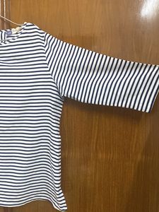 3/4th Sleeves White &amp; Blue Strip Top For Women