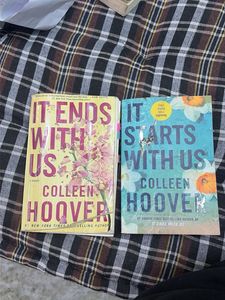 Colleen Hoover Books - it Ends With Us & I