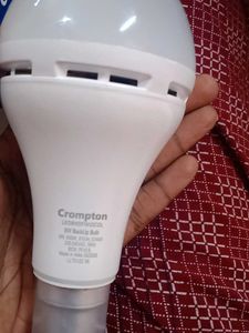 Crompton Backup LED Bulb