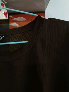 Brown Cropped T-Shirt