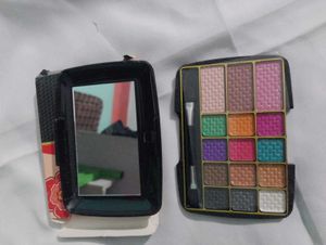 Eyeshadow Shine