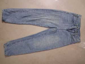 Mom Jeans