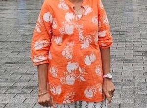 Orange Printed Cotton Short kurta M size
