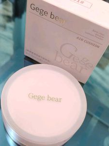 AUTHENTIC Gege Bear 2-in-1 Cushion Foundation