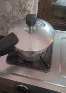stainless steel  Pressure Cooker 2 liter