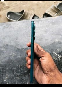 Motorola Edge 20