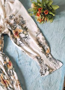 Pretty White Dress🤍💐