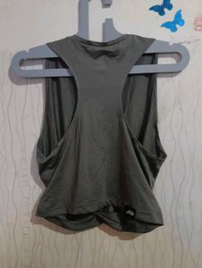 Women's Twisted Crop Top