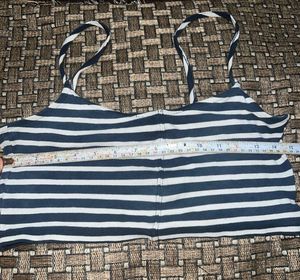 Striped Crop Top 💫