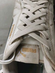 Original puma sneakers